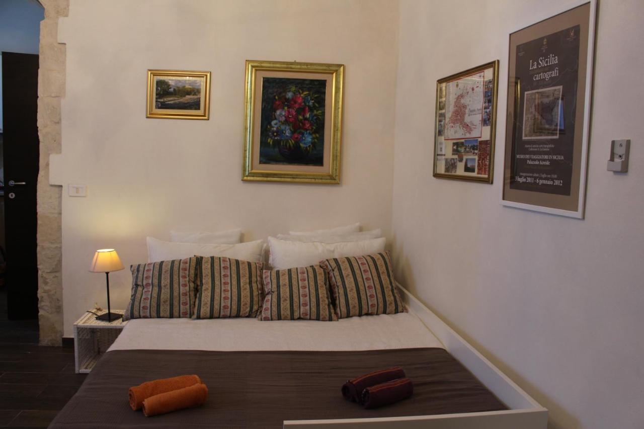 Dimora Del Pero Villa Palazzolo Acreide Buitenkant foto
